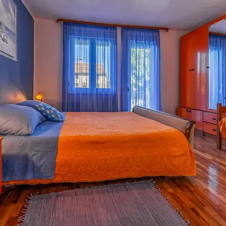 1 Bedroom Gorgeous In Banjole
